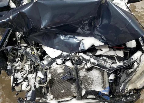 2014 Toyota Corolla L z USA, uszkodzony, nr VIN 2T1BURHE3EC007829